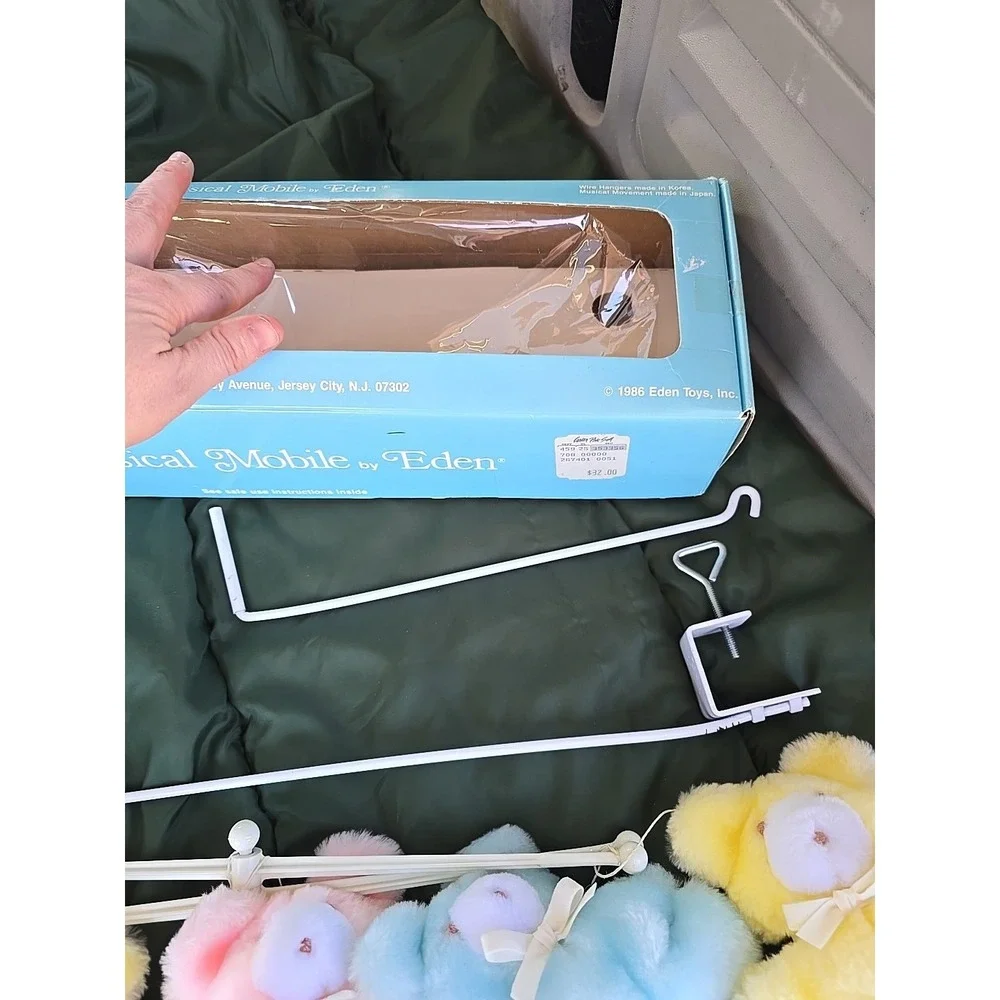 Vtg 1986 Eden Toys Musical Crib Mobile Teddy Bears Pastel Pink Blue Yellow Boxed